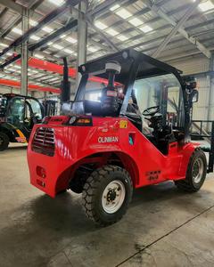 מלגזה חדשה מדגם OLINMAN דיזל H30 עם כושר נשיאה של 3000 ק\\\"ג, הנעה 4X4,  הפעלה בישיבה ואחריות לשנה. - Product Image 2