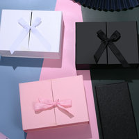 Boîte de lingerie haut de gamme en carton ondulé avec pelliculage mat, taille et logo personnalisables, matériaux recyclés, idéale pour les cadeaux de mariage - Vente en gros usine