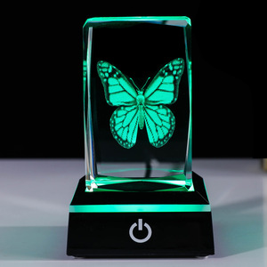 Cá nhân Kinh doanh Quà Tặng tùy chỉnh khuyến mãi pha lê thủ công mỹ nghệ 3D bên trong khắc pha lê Cube đêm đèn với Led Cơ Sở - Product Image 4