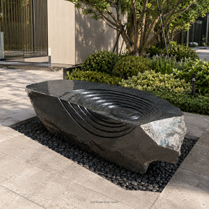 Pierre de jardin en granit noir naturel poli, roche décorative paysagère avec surface spirale pour exposition extérieure - Product Image 4