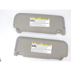 Visera Solar Gris con Luces para Toyota Camry Modelo 12-17 74320-06610-B1, Montada en el Techo, Material ABS - Product Image 2