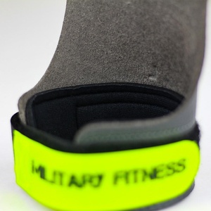 Empuñaduras de mano de fibra de carbono para entrenamiento cruzado en gimnasio - Product Image 5