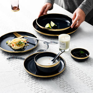 Vajilla de Lujo con Borde Dorado Estilo Europeo, Juego de Vajilla de Cerámica de 26 Piezas para Restaurante - Product Image 6