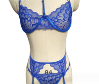 Sous-vêtements sexy petite poitrine trois points taquineries Transparent tentant lit pyjamas Passion costume avec anneau en acier
