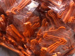 2024 Yiwu Atacado de plástico para animais de estimação removedor de carrapatos pinça portátil durável pente de pulgas para cães gatos cavalos humanos - Product Image 5