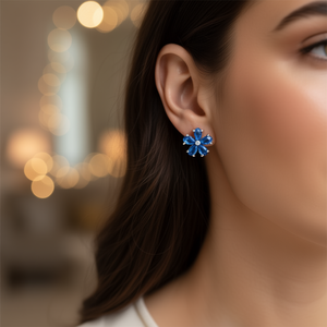 Boucles d'oreilles clous fleur jaune en cristal et strass sertis griffes, bijoux romantiques et tendance pour femme - Product Image 2