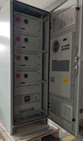 Armoire extérieure de télécommunication électrique d'armoire d'énergie solaire de batterie de Metal Ups avec le climatiseur