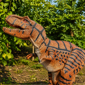 Costume de dinosaure adulte réaliste en acier, jambes cachées, léger, avec son de rugissement, pour la maison, le jardin, le parc d'aventure - Product Image 3