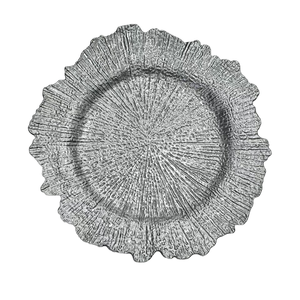 2025新款批发高品质13英寸可重复使用的塑料充电板，用于婚礼派对餐桌装饰 - Product Image 5