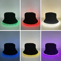 Cappello da Pescatore LED Multicolore Creativo per Feste, Accessorio Luminoso per Sport all'Aperto o Costume