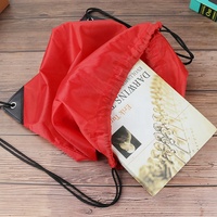 Sac à dos de sport en polyester RPET réutilisable de grande capacité imperméable à la mode avec cordon de serrage sac de sport élégant OEM/ODM