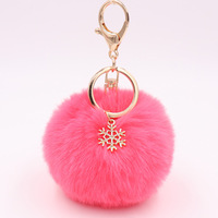 Porte-clés pompon avec pendentif flocon de neige, breloques en peluche duveteuse, porte-clés boule pour femmes, filles, accessoires de sac, ornement