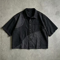 Kemeja Denim Oversize OUNA Pria Lengan Pendek Kancing Depan Hitam Patchwork Raw Hem Katun Custom Streetwear Heavyweight