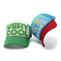 Gorra de camionero de malla con logo impreso personalizado y estampado 3D en relieve