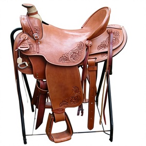 Silla de montar inglesa BS International de cuero genuino marrón duradero con armazón de madera sostenible, a la venta a precio directo de fábrica. - Product Image 3
