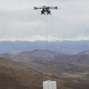 Gran Dron comercial UAV para entrega rápida en montañas urbanas para carga de alimentos Paquetes de suministros médicos en hospitales - Product Image 6