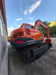 Mini-excavatrice d'occasion Doosan DX75/DX75-9C/DX75LC-9C avec poids opérationnel de 7,5 tonnes, moteur Yanmar, pompe Kawasaki, roulement, moteur - Product Image 5