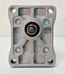 Bomba Hidráulica de Engranajes para Pavimentadora Fuge WP09A1V1 WP09A1V2 WP09A2B0 WP09A4B1 Serie Bomba de Engranajes de Alta Presión WP300B1B025R22NA166N - Product Image 1