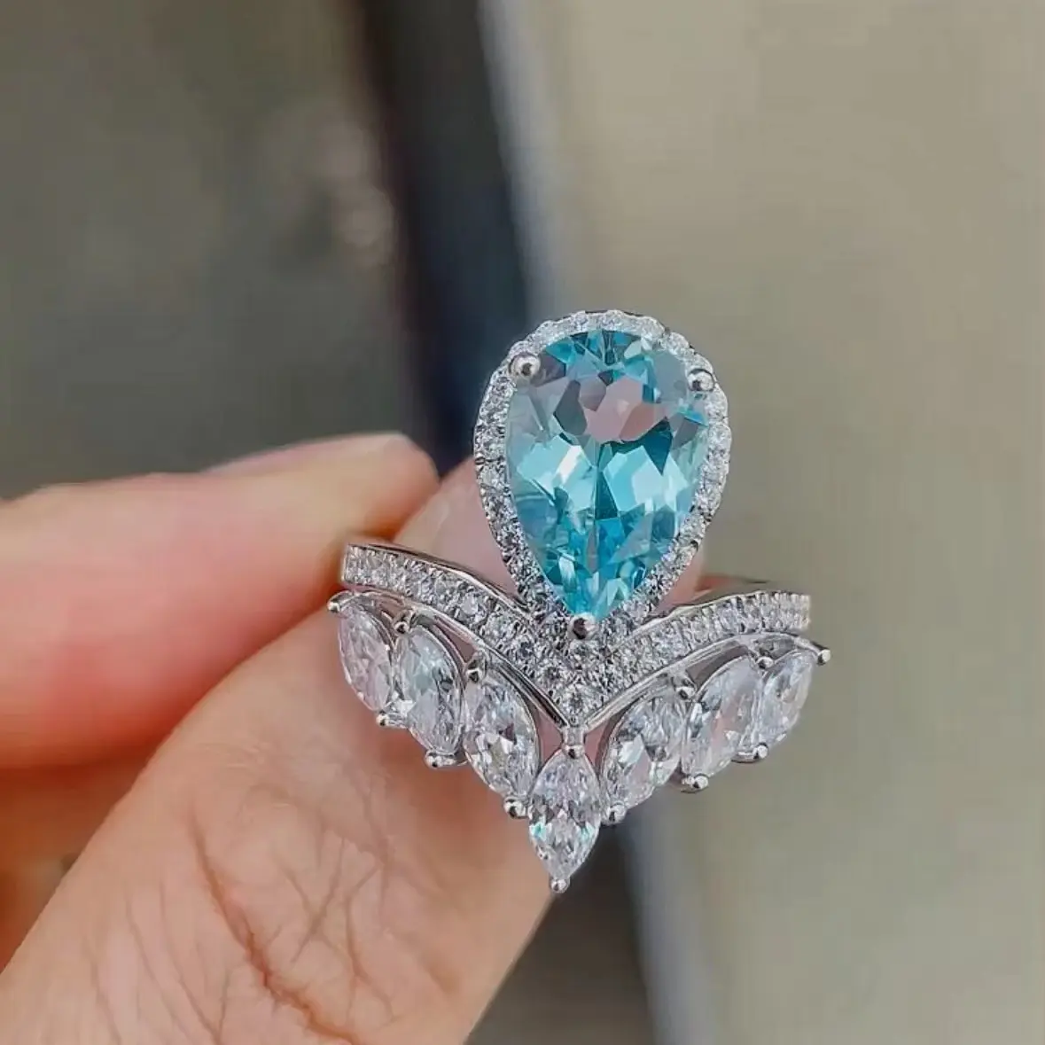 Wholesale 3.7ct Natural Blue Topaz Pear Cut Crown Engagement Rings Women's Rings Silver 925 Statement Rings