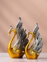 Figurine de cygne sculptée en résine, art populaire haut de gamme, pour la décoration de salon, cadeaux de déménagement