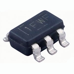 Circuit intégré de gestion de l'alimentation TLV75533PDBVR SOT-23-5, régulateurs de tension LDO, 500 mA, haute performance PSRR, faible consommation IQ, faible chute de tension - Product Image 1