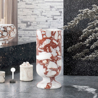 Vente en gros de pierre de réseau rouge naturelle design moderne pointe de cristal de quartz poli intérieur tour de pierres de guérison design graphique