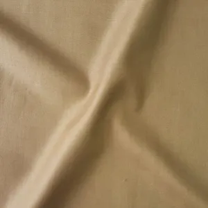 하이 퀄리티 부드러운 100% 회전 폴리 에스테르 초미세 거부 극세사 Thawb 이슬람 흰색 의류 아랍어 가운 원단