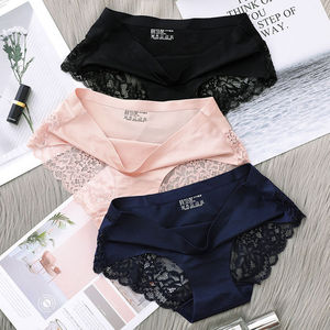 Pantalon triangle léger et insensé Taille moyenne Dentelle sans trace Coton Entrejambe Respiration antibactérienne Culotte de levage des fesses - Product Image 1