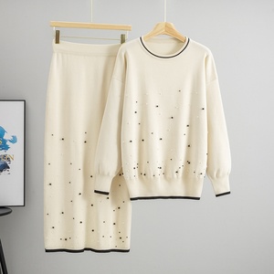 Conjunto Feminino de Saia e Suéter de Tricô Casual Solto de Outono com Design Sólido, Manga Longa, 2 Peças, Tecido de Lã Penteada Anti-Pilling - Product Image 3