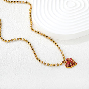 สร้อยคอรูปหัวใจชุบทองทำจากสแตนเลสสตีลพร้อมจี้เพชรสำหรับผู้หญิงใส่ได้ทุกวัน - Product Image 2