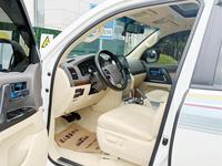 Mobil Bekas Laris Manis Toyota LandCruiser 2016 4.0L 4WD 7-Seater Impor SUV Bekas LHD Off-Road 271hp Kondisi Prima