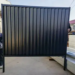 रंगबांड स्टील बाड़ लगाने धातु गोपनीयता रंगबांड बाड़ पैनल और कनाडा के लिए द्वार