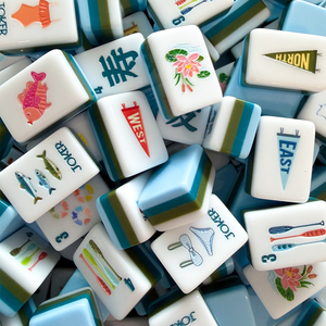 Juego <span class=keywords><strong>de</strong></span> Fichas <span class=keywords><strong>de</strong></span> Mahjong Americano OEM Nuevo y Popular, con Grabado Artístico, Acrílico Azul Claro, Regalo para Fiestas Familiares - Product Image 5