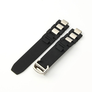 Un <span class=keywords><strong>bracelet</strong></span> de <span class=keywords><strong>montre</strong></span> étanche noir et blanc de 20*10 mm, accessoire pour le <span class=keywords><strong>bracelet</strong></span> de <span class=keywords><strong>montre</strong></span> en silicone surélevé <span class=keywords><strong>Cartier</strong></span> 21st Century. - Product Image 1