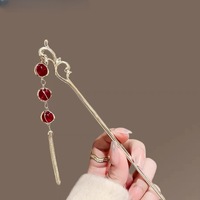 Épingle à cheveux lanterne rouge festive Vintage pince à secouer chinoise moderne avec glands pour Hanfu décontracté Updos bijoux de cheveux pour femmes