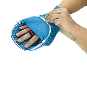 Gants de contention disponibles dès maintenant ! Convient pour retenir et immobiliser les personnes âgées au lit, empêchant le retrait des sondes. - Product Image 1
