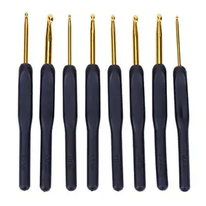 8 Pieces Crochet Hooks Set Black Soft Handle Aluminum Alloy Hook Knitting Needles Set