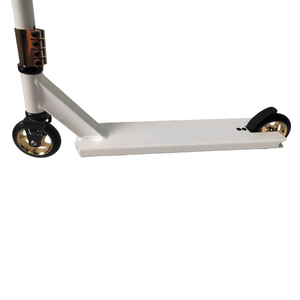 Trottinette freestyle pro pour adultes, de haute qualité, avec poignée en aluminium et poignée en TPR, pour figures extrêmes - Product Image 3