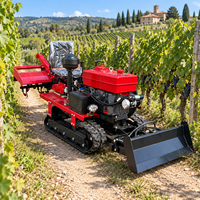 Tracteur agricole 60 CV avec tondeuse pour la coupe de l'herbe dans les allées des vergers et la couverture des sols en plantation, machine agricole