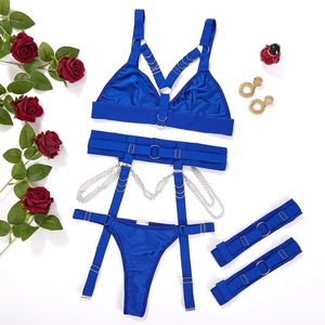 Ensemble de lingerie érotique trois pièces sexy avec ceinture de bondage et attaches de jambe réglables pour femme, en tissu polyester Dobby, ODM, sans décoration - Product Image 6