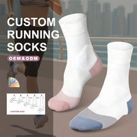 Chaussettes de course personnalisées, confortables, douces et respirantes, chaussettes de sport en nylon à séchage rapide Chaussettes de course à pied performantes