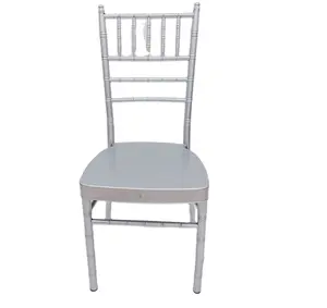 सस्ते प्लास्टिक पीपी Stackable गोल्डन सफेद राल Chiavari कुर्सी शादी कुर्सी बिक्री के लिए