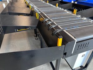 Parsel sıralama sistemi otomatik ağırlık hacmi tarayıcı makinesi yüksek hızlı depo dar bant kemer sıralama konveyör hattı - Product Image 3