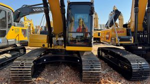 รถขุดตีนตะขาบ320GC มือสองจากญี่ปุ่นรถขุดตีนตะขาบ320GC 20ตันรถขุดดินของแท้จาก323แมว324 - Product Image 5