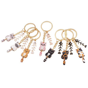 Llaveros Metálicos Personalizados con Diseño de Logotipo, Aleación de Zinc, Esmalte, Logotipo de Letras Grabadas, Regalos Promocionales Ligeros de Alta Calidad - Product Image 4