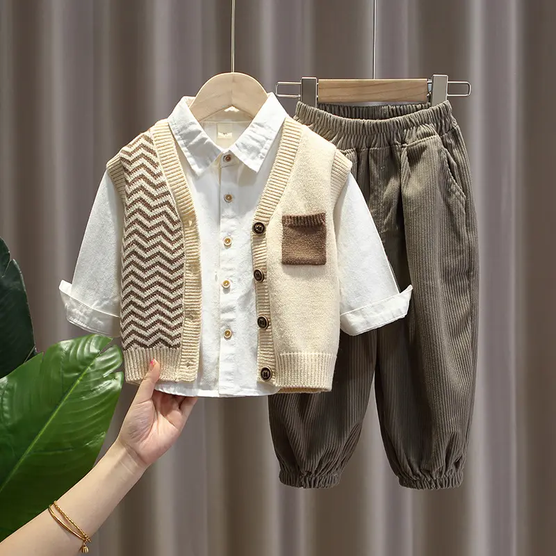 2024 nuevo diseño de Primavera de tres piezas al por mayor conjunto de ropa para niños cárdigan de punto vintage