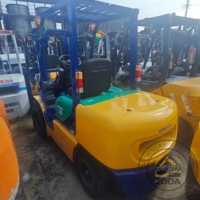 Chariot élévateur contrepoids diesel Komatsu FD30T 3 tonnes 4x4 neuf, haute performance, mât manuel à deux étages, double roue, pour stockage intérieur