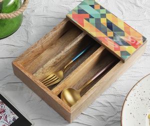 ตกแต่งไม้ช้อนส้อม 3 ช่องสําหรับโต๊ะห้องครัวร้านอาหารโรงแรมในราคาต่ํา - Product Image 3