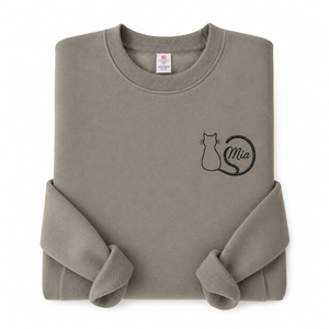 Felpa Girocollo Personalizzata con Ricamo Silhouette <span class=keywords><strong>Gatto</strong></span> e Coda, <span class=keywords><strong>Nome</strong></span> Personalizzabile per Regalo e Abbigliamento per Mamma <span class=keywords><strong>di</strong></span> Gatti - Product Image 3
