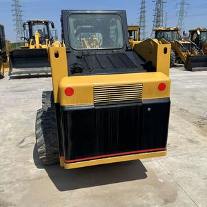 รถตักล้อยาง CAT 246D รุ่นปี 2022 ยี่ห้อ Caterpillar สภาพดี - Product Image 5